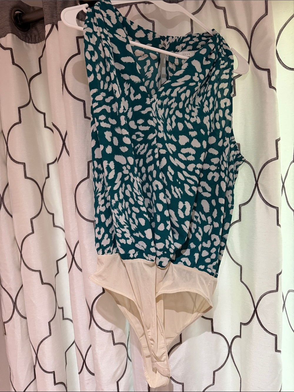 Lush Teal and Cream Sleeveless Animal-Print Bodysuit